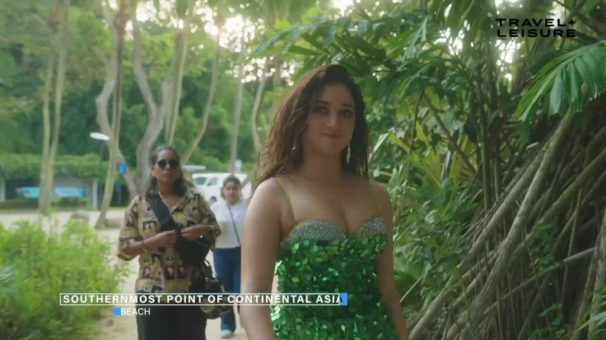 Tamanna’s huge tits and ass 🥵🥵🥵