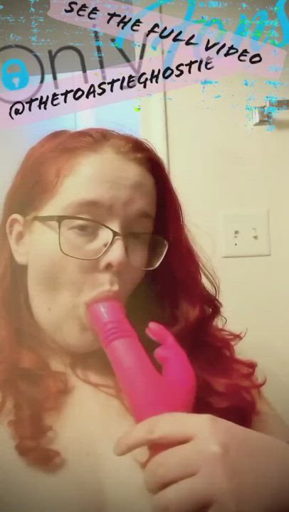 Licking her toy clean! u/thetoastieghostie