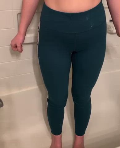 what color leggings should i piss in next ?