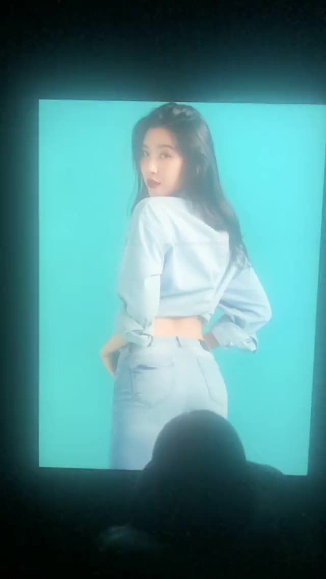 Sunmi (Accidentally recorded in slow mo)