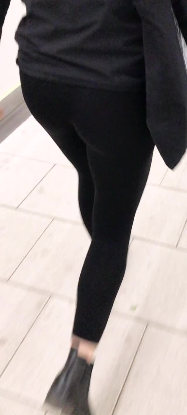 YogaPants