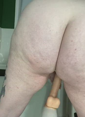 Alt Ass Spread Asshole BBW Babe Big Ass Riding Shower Spreading gif