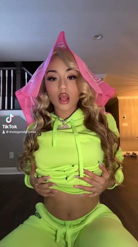 boobs ebony latina gif