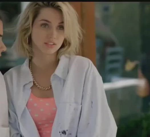 Ana de Armas