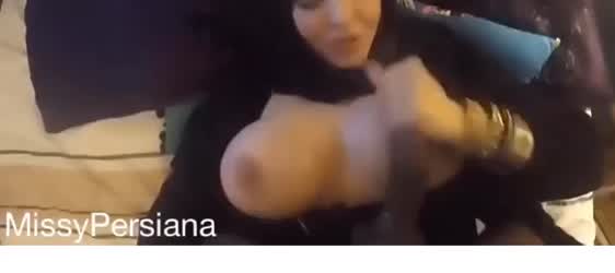 Arab Big Ass Big Tits Camgirl Hijab Muslim gif