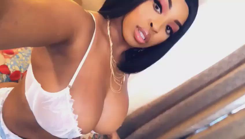 big tits curvy ebony hourglass gif