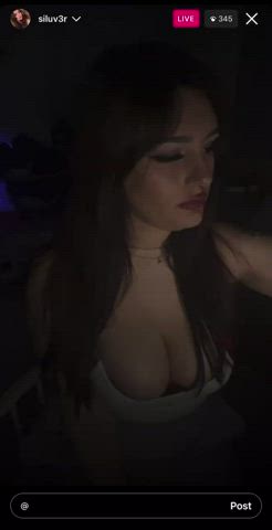 big tits bouncing tits brunette non-nude gif