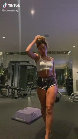 Ass Jiggling Pawg Shorts TikTok Twerking gif