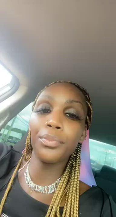 Ebony Lips Pretty Trans gif