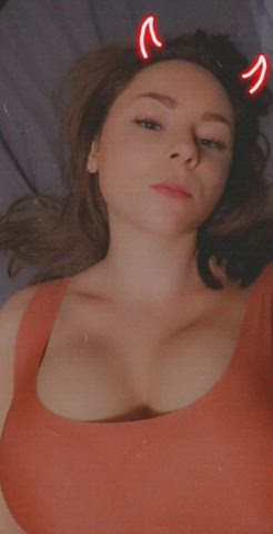 boobs brown eyes hotwife gif