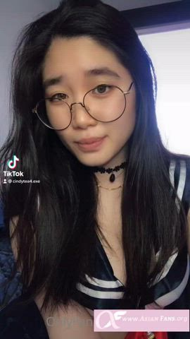 asian glasses onlyfans r/asiansgonewild gif