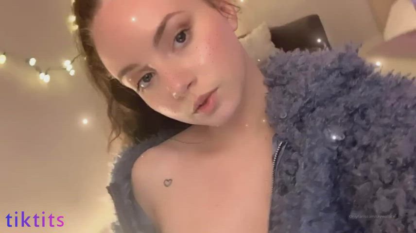 Big Tits Erotic Mature Natural Tits OnlyFans Teen Tits Webcam White Girl gif