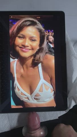 Zendaya cumshot