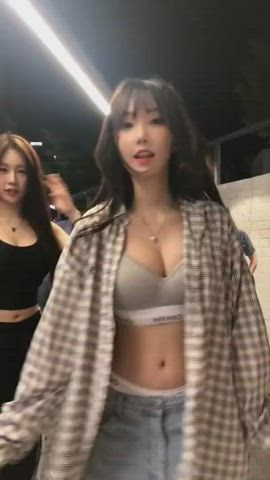 asian cute dancing korean model gif