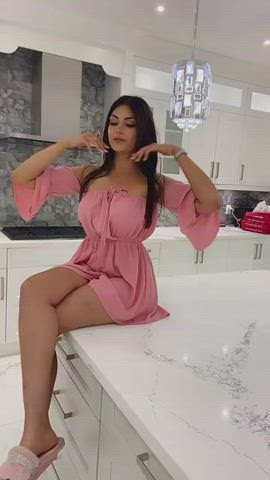 NRI Desi Canadian Beauty in Pink Dress [GIF]