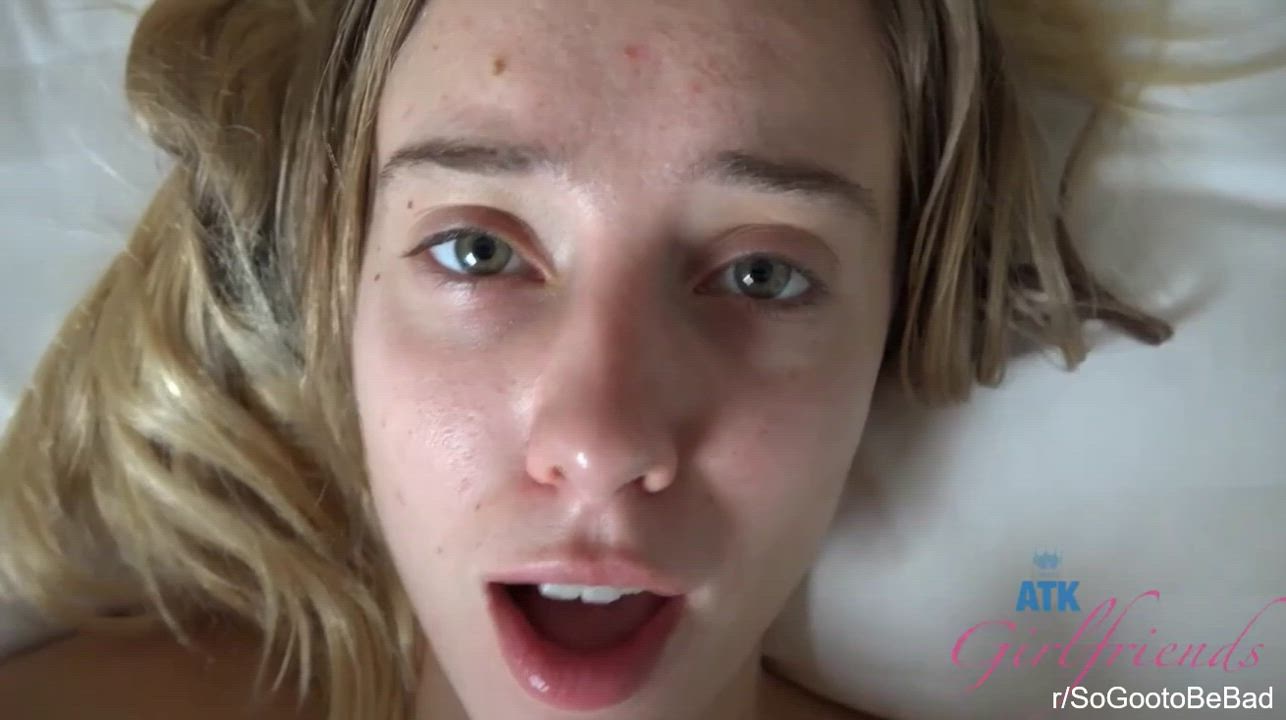 Haley facial and suck