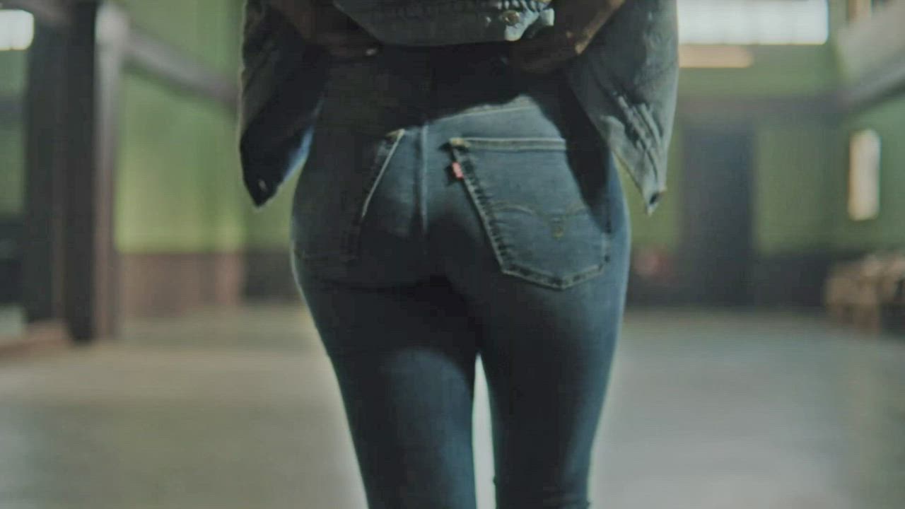 Asian Ass Babe Big Ass Bollywood Booty Celebrity Dancing Indian Jeans gif