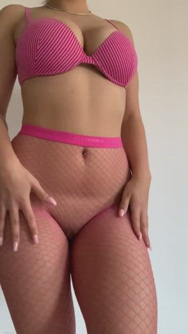 big tits booty pussy big-areolas bigger-than-you-thought latinas mexican-girls gif