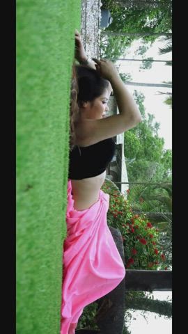 Big Tits Downblouse Indian Model Natural Tits Saree Zara Zentio gif
