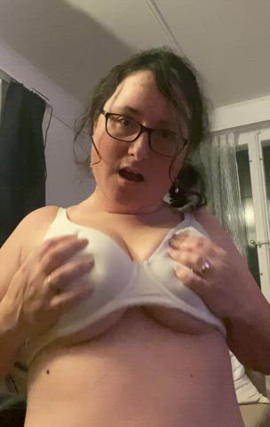 Meet my MILF tits