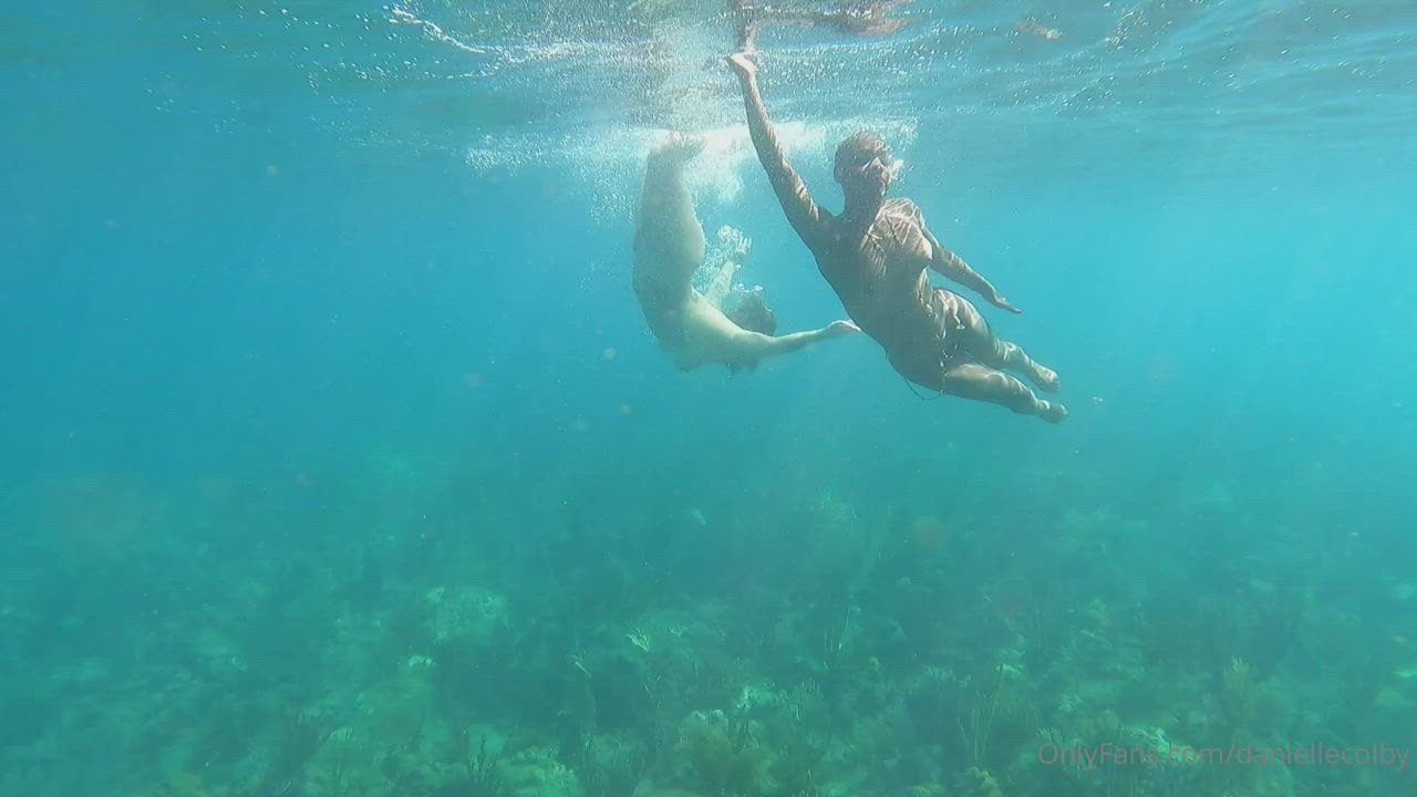 Celebrity Naked OnlyFans Underwater gif