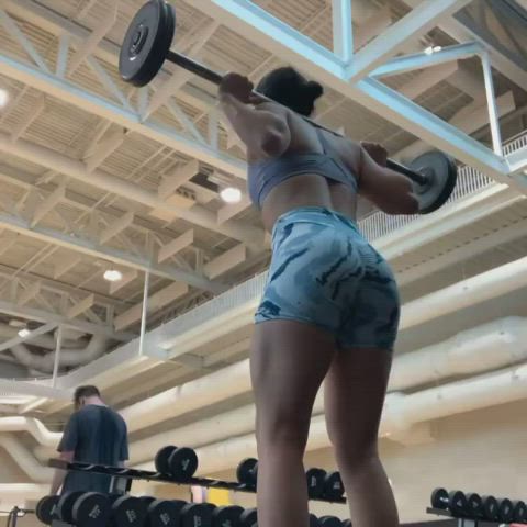 amateur big ass blue eyes brunette college fitness gym natural tits pawg sneakers