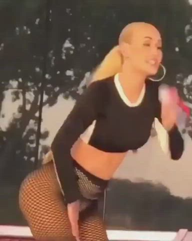 Big Ass Blonde Bubble Butt Celebrity Iggy Azalea Twerking White Girl gif