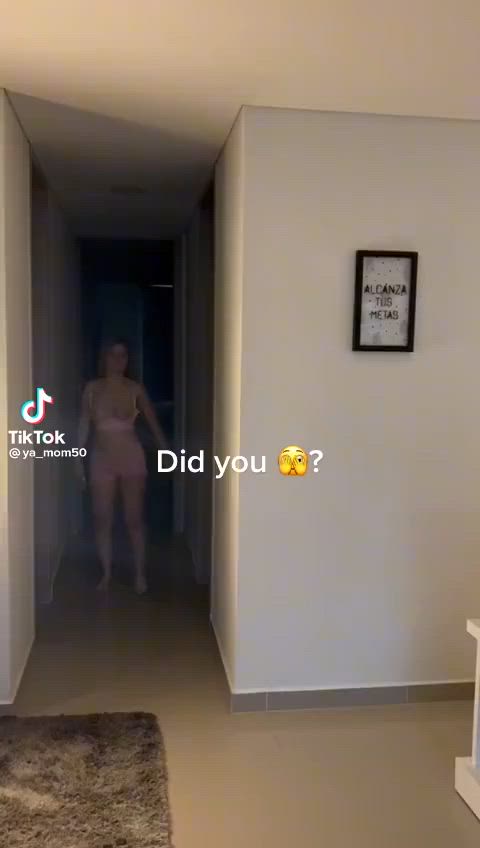 boobs flashing nipples nipslip tiktok r/tiktits gif