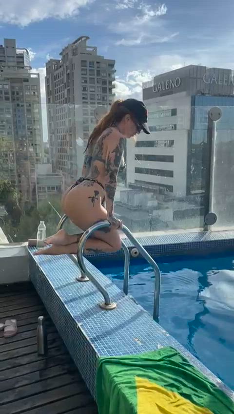 ass big ass bikini gym micro bikini onlyfans pawg redhead asshole-behind-thong big-asses