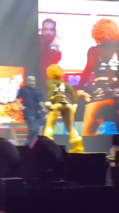 Twerking on stage