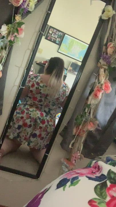 Sundresses are for showing off 😜