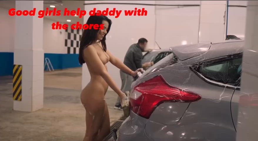 Keeping daddy’s car clean and giving him a show at the same time