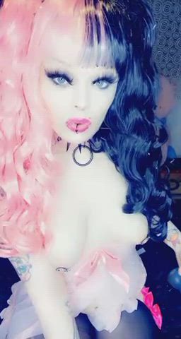 READ MY MENU IN COMMENTS Size queen who loves to do [rate]s CBT, SPH, CEI. Very vocal,