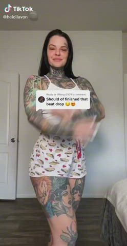 Ass Dancing Shaking Shorts TikTok Twerking gif