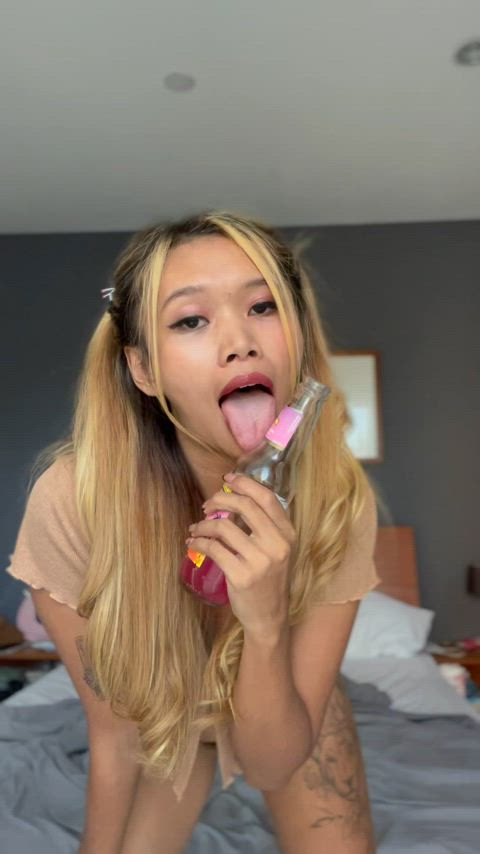 amateur solo asian blonde babe petite blowjob cute homemade gif