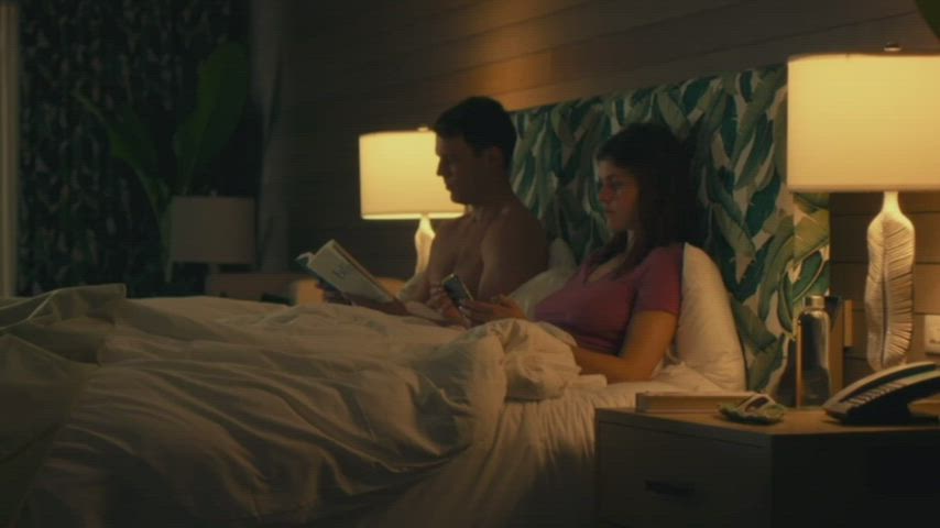 alexandra daddario big tits celebrity clothed non-nude t-shirt top gif