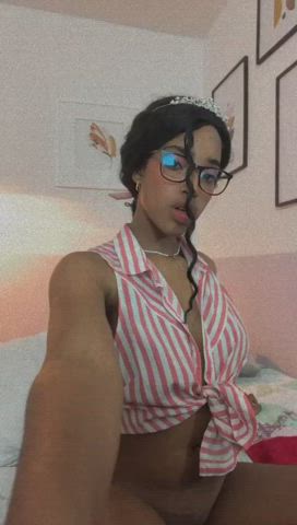 Ebony Eye Contact Latina Model Seduction Teen Teens Webcam gif