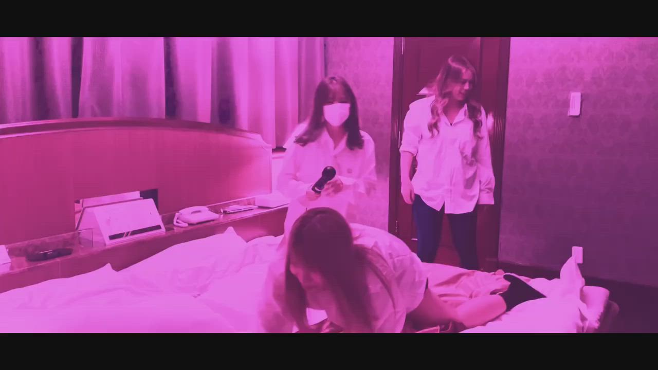 Japanese idols dry humping in threesome in a hotel bedroom