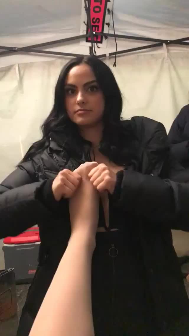 Camila Mendes gif