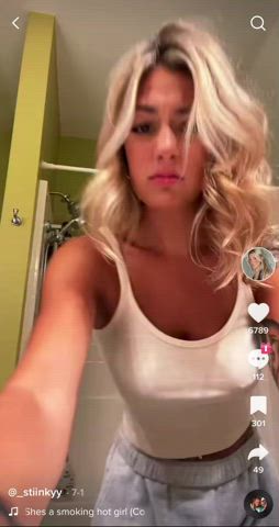 Brunette Nipslip TikTok Porn GIF