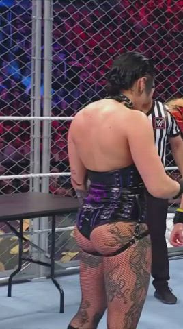 alt ass big ass booty muscular girl tattoo thick wrestling gif