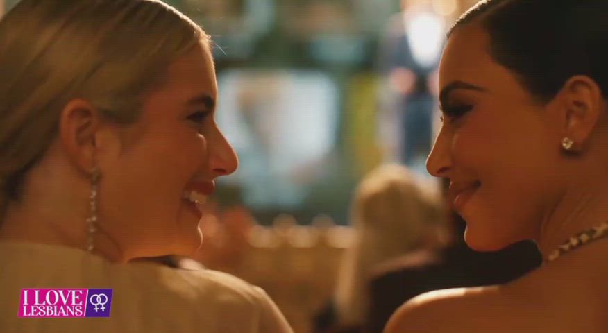 blonde brunette celebrity emma roberts kim kardashian kissing lesbians public softcore