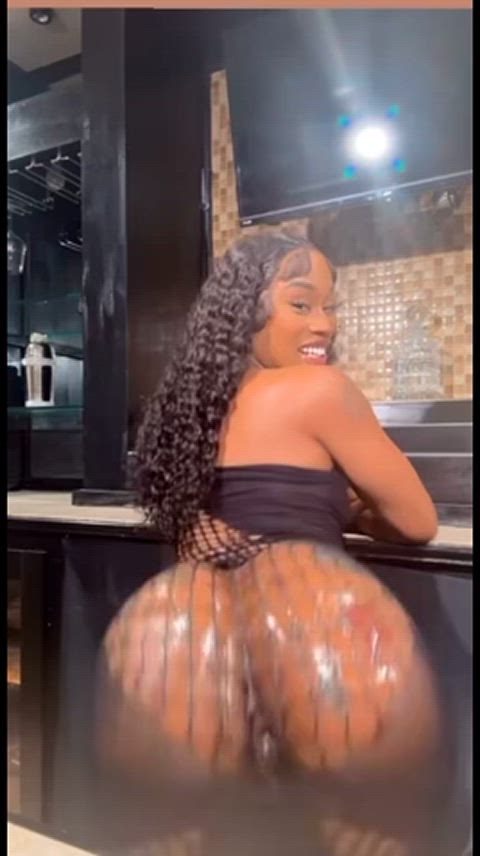 Ebony Ass Clapping