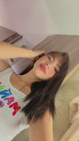 18 years old babe cute latina onlyfans teen tiktok gif