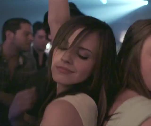 Emma Watson Bling Ring Club 2-1