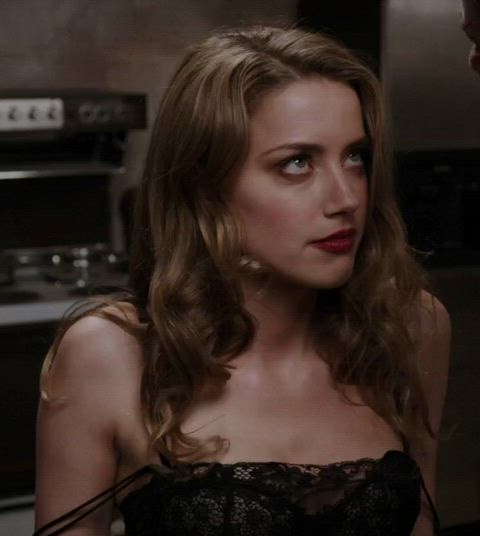 amber heard celebrity female gif