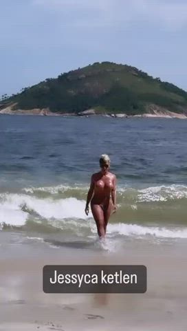 brazilian jessica nude outdoor wet gif