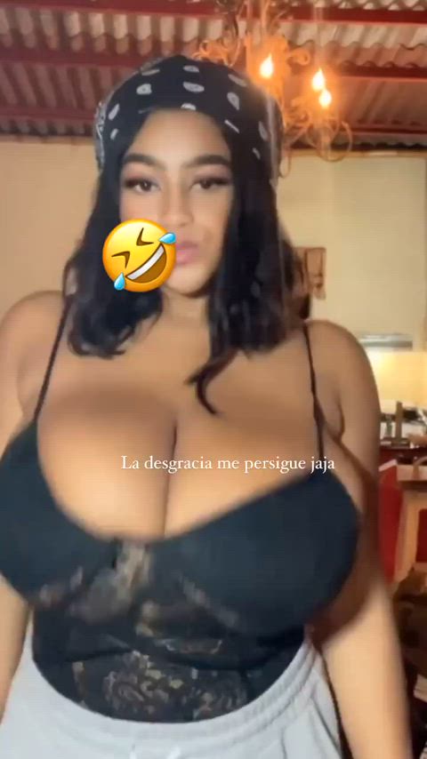 amateur big tits boobs busty ebony huge tits natural tits tits gif