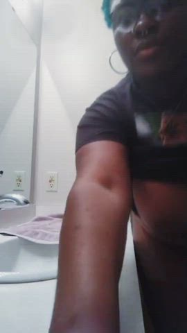 amateur big tits ebony pussy solo thick tits gif