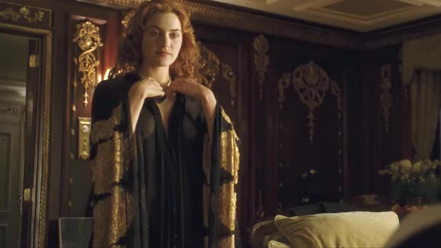 Kate Winslet-Titanic SMOOTHSLOWMO